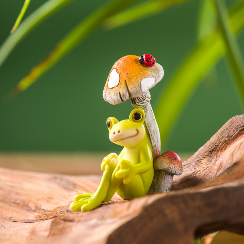 Resin Funny Frog Figurines For - Marine Aquarium Decorations のレビューと価格