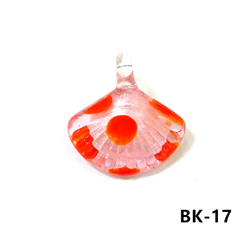 Colorful Mini Sea Shell Charm  - Aquarium Marine Color のレビューと価格